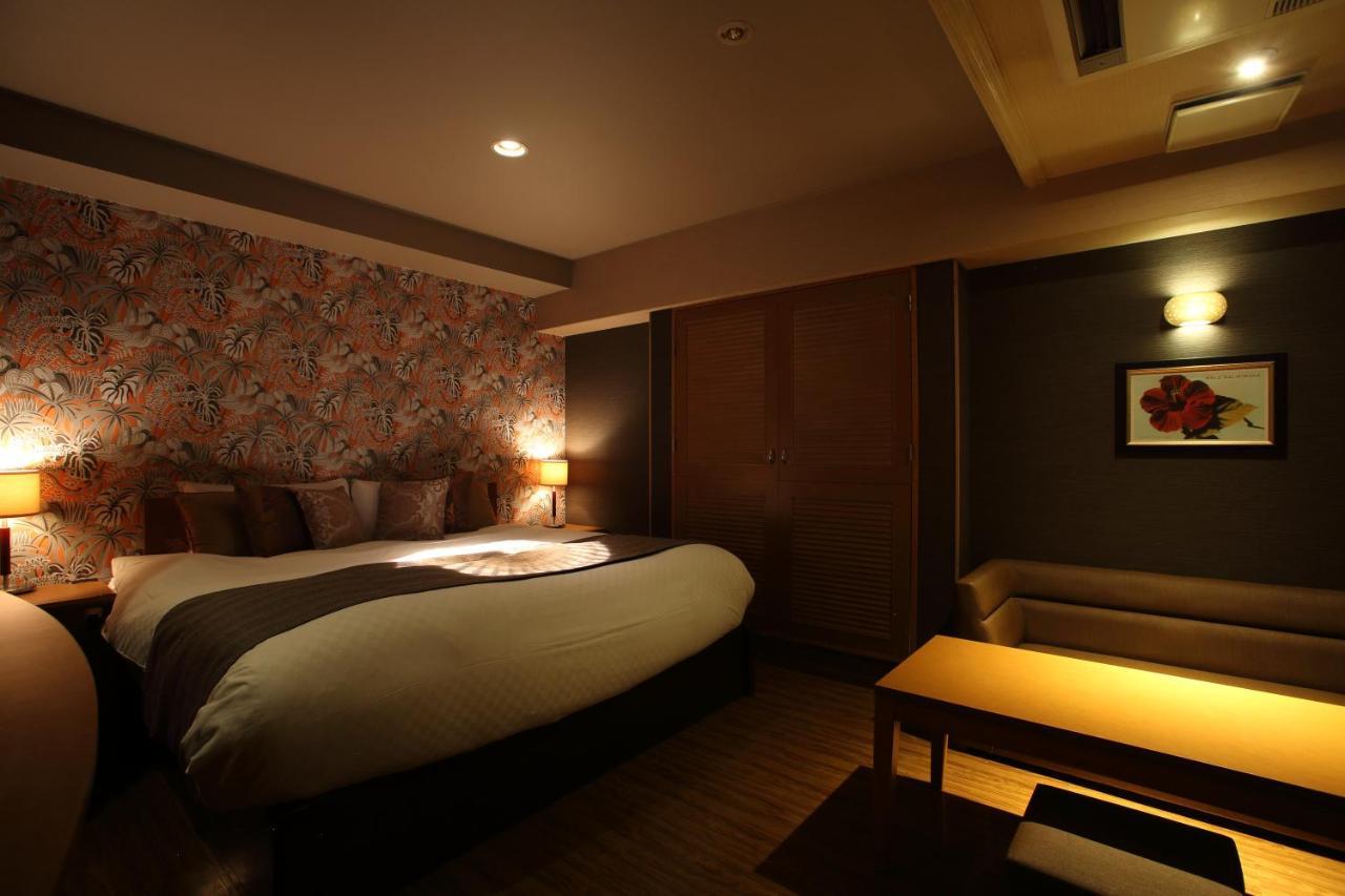 Fukuoka Chapel Coconuts Hotel Ipolani Eksteriør bilde