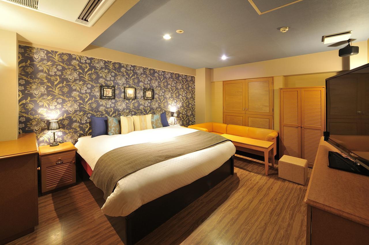 Fukuoka Chapel Coconuts Hotel Ipolani Eksteriør bilde